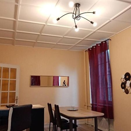 Le Tribunal Du Bon Samaritain Bouxwiller  Экстерьер фото